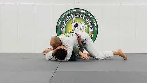 Attacking the Turtle 🐢 with Arm Triangle Submission @ www.CarlosMachadoJiuJitsuMidCities.com