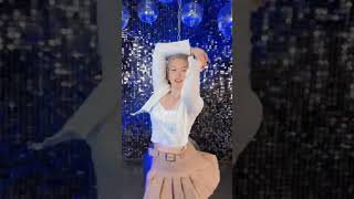 New video Adaliatta#yolohouse #kpop #biphouse #dance #dovetail #blackpink #homaraides #twice #tiktok