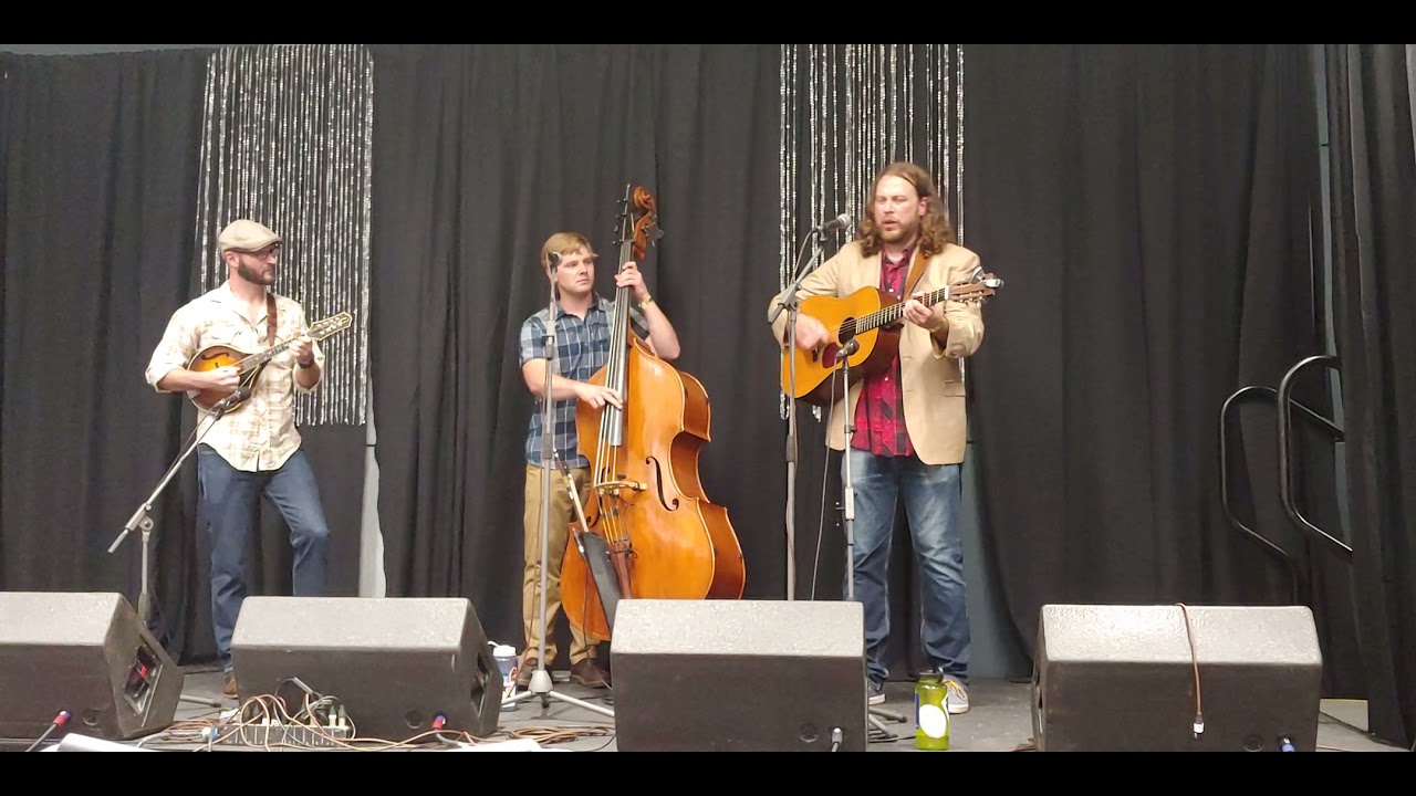 When You're Young - Martin Gilmore Trio at IBMA 2021