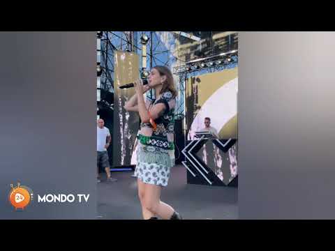 Gaia canta Boca a Battiti Live- MondoTV24.IT