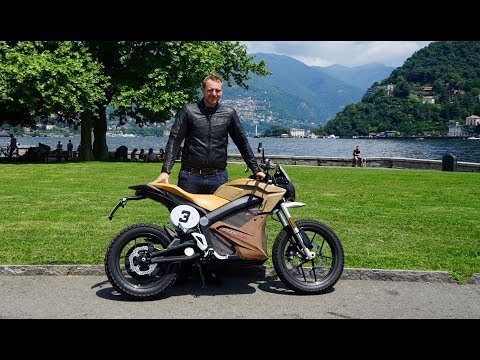 Video: Může Elektrický Motocykl Zero DSR Soutěžit S Koly Poháněnými Plynem?