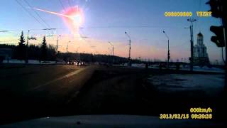 Amazing Russian meteorite!!!!!!!!!!!! (Chelyabinsk 2.15.13) [dashcam footage]