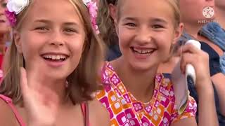 Let It Go - Multiple Languages Live