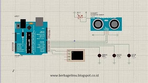 Arduino simulasi Parkir dengan Ultrasonik dan LED di Proteus