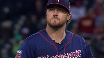 MIN@SEA: Hughes fans eight over 7 1/3 shutout innings