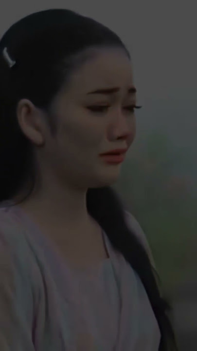 Aku belajar… bahwa orang yang paling mencintaimu, bisa kau lukai paling dalam. #nadabayu