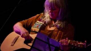 Video thumbnail of "Kimmie Rhodes & Willie Nelson  -  Love Me Like A Song"