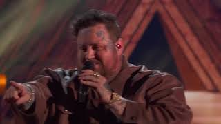 Jelly Roll & Lainey Wilson Perform “Save Me”| Live at the 2024 iHeartRadio Music Awards