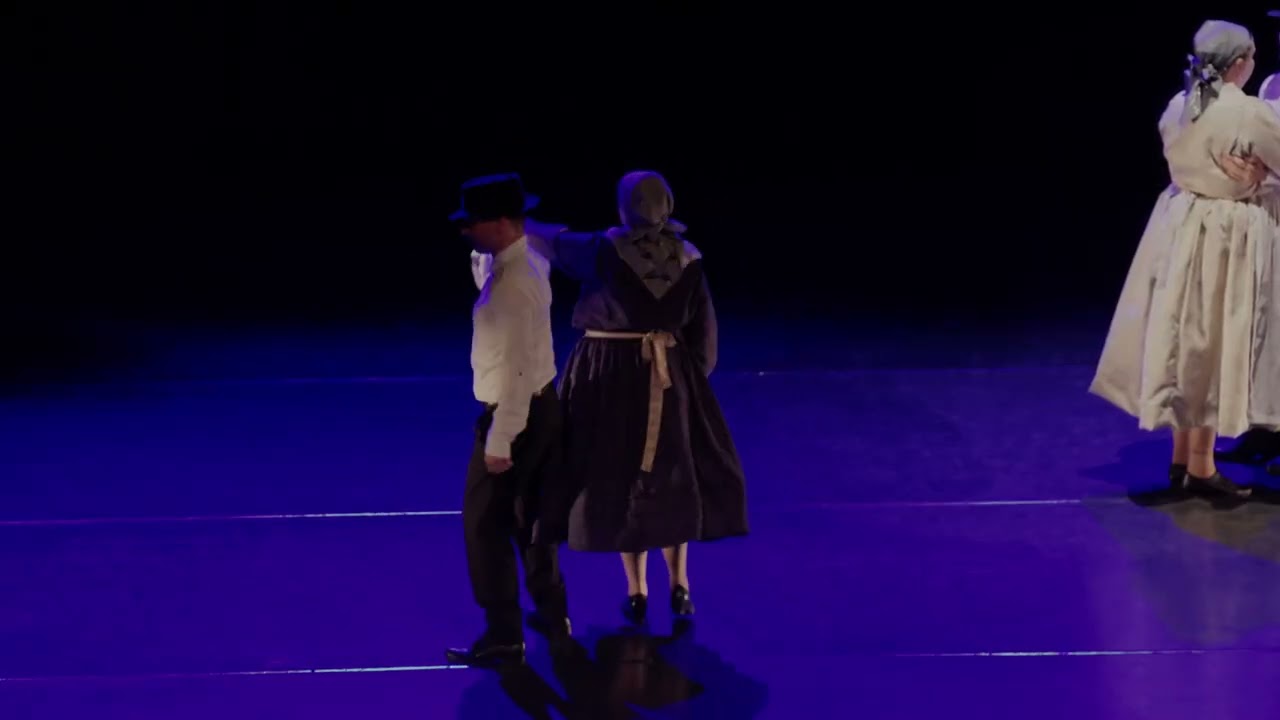 Tündérkert Néptáncegyüttes - Kalotaszegi román táncok