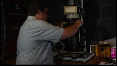 Using a Photographic Enlarger : What Is a Photographic Enlarger?