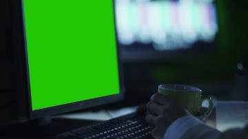 Computer with green screen - Chroma Key - No Copyright