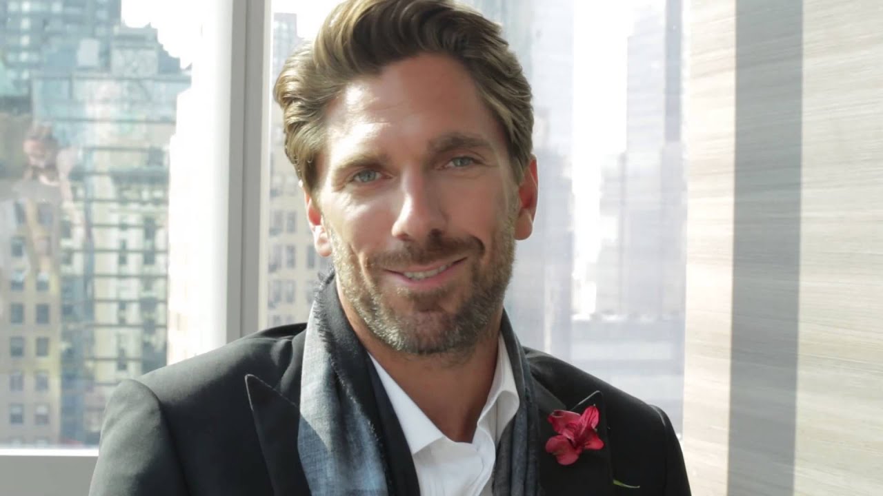 Behind the Scenes with Henrik Lundqvist