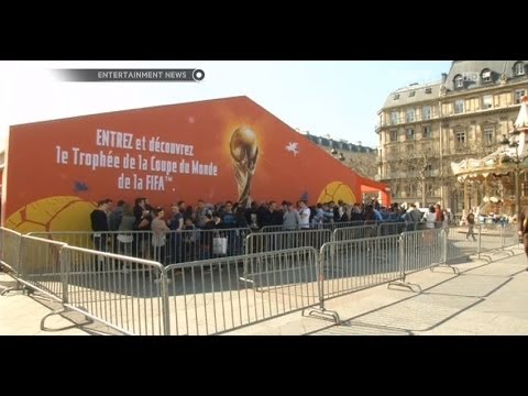 Video: Temui Penggemar Pamungkas Piala Dunia - Matador Network