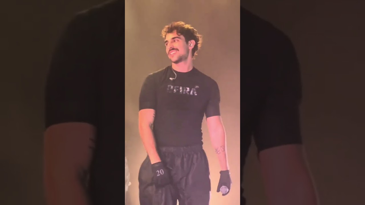 Saint Levant Live Performance Compilation 🥵❤ 