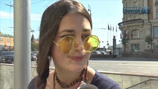 МОСКВИЧИ: «ЗАПРЕЩАТЬ КОММУНИСТОВ НЕЛЬЗЯ» МОСКВИЧИ: «ЗАПРЕЩАТЬ КОММУНИСТОВ НЕЛЬЗЯ»