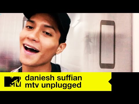 Daniesh Suffian (LIVE) - "Terabadi" + "Pilihlah Aku" + "All I Ask" | MTV Jammin' in PJs