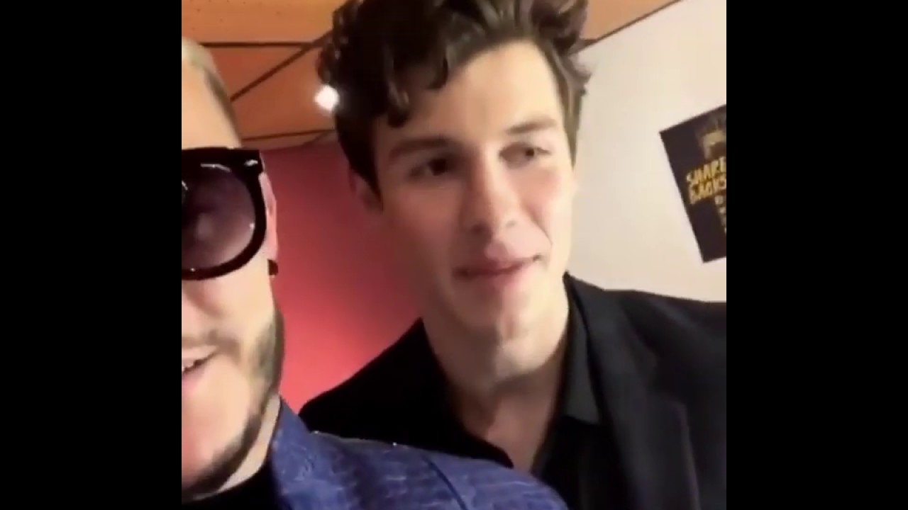 Shawn Mendes speking in French YouTube