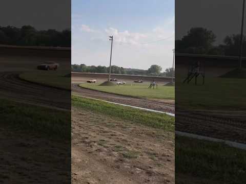 Around They Go - Deer Creek Speedway