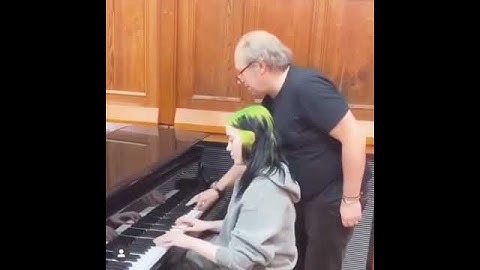 Thumbnail of Hans Zimmer & Billie Eilish play piano together