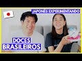 Japonês experimentando doces brasileiros