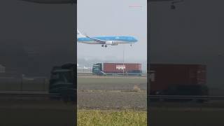 Boeing 737-8K2 Klm Prague To Amsterdam Landing Schiphol Airport Phbxd