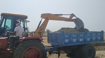 Mahindra 585 xp plus soil loading stunt | mahindra tractor stunt | jcb 3dx soil loading