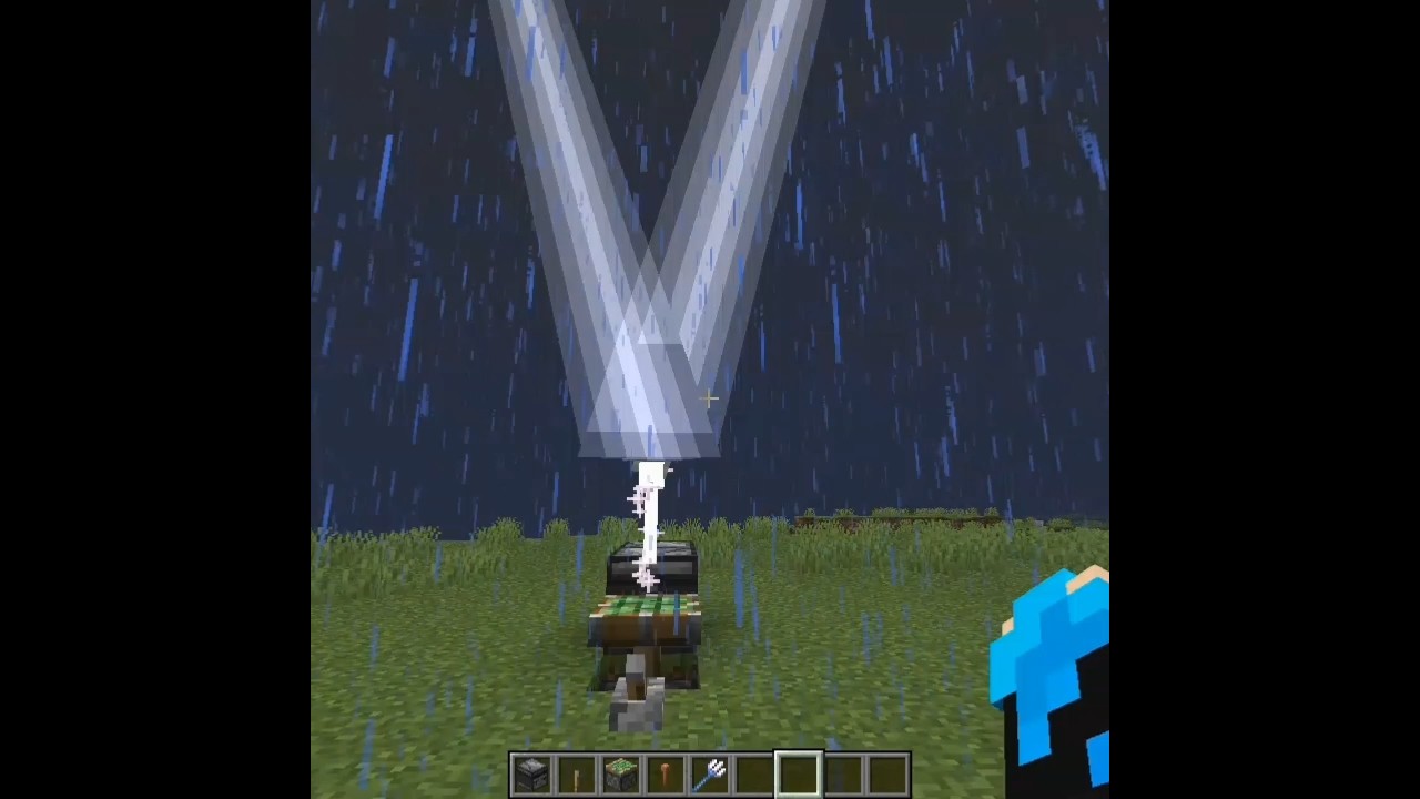 How to Get Infinite Lightning in Minecraft (No Commands/Mods!) ⚡ 