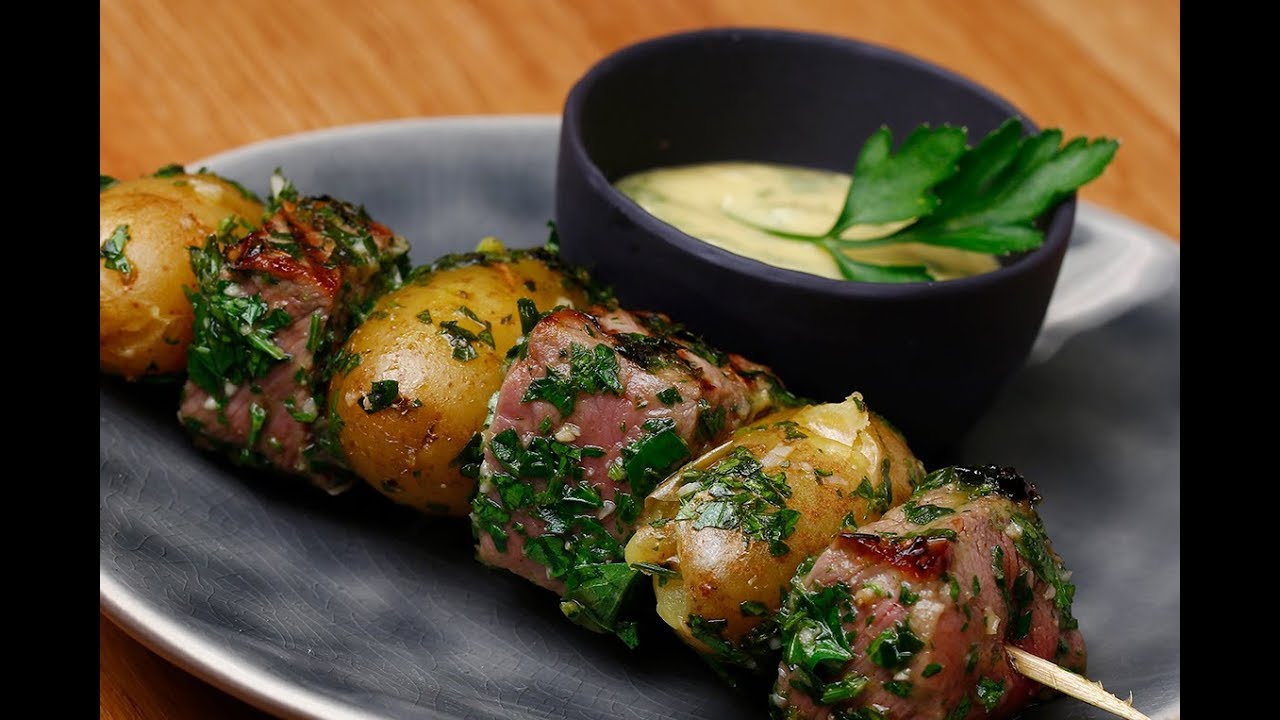 Poire de boeuf sauce périgourdine pommes grenailles confites au thym -  Beauvallet : La viande, c'est notre métier