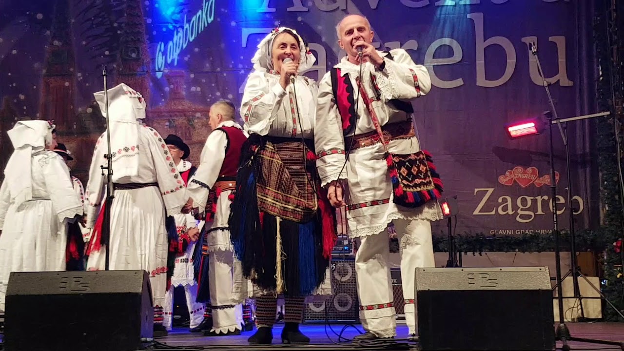 Derventsko kolo-Advent u Zagrebu