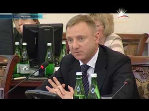 วีดีโอ: Dmitry Livanov - รัฐมนตรีว่าการกระทรวงศึกษาธิการและวิทยาศาสตร์แห่งสหพันธรัฐรัสเซีย ชีวประวัติ ครอบครัว อาชีพ
