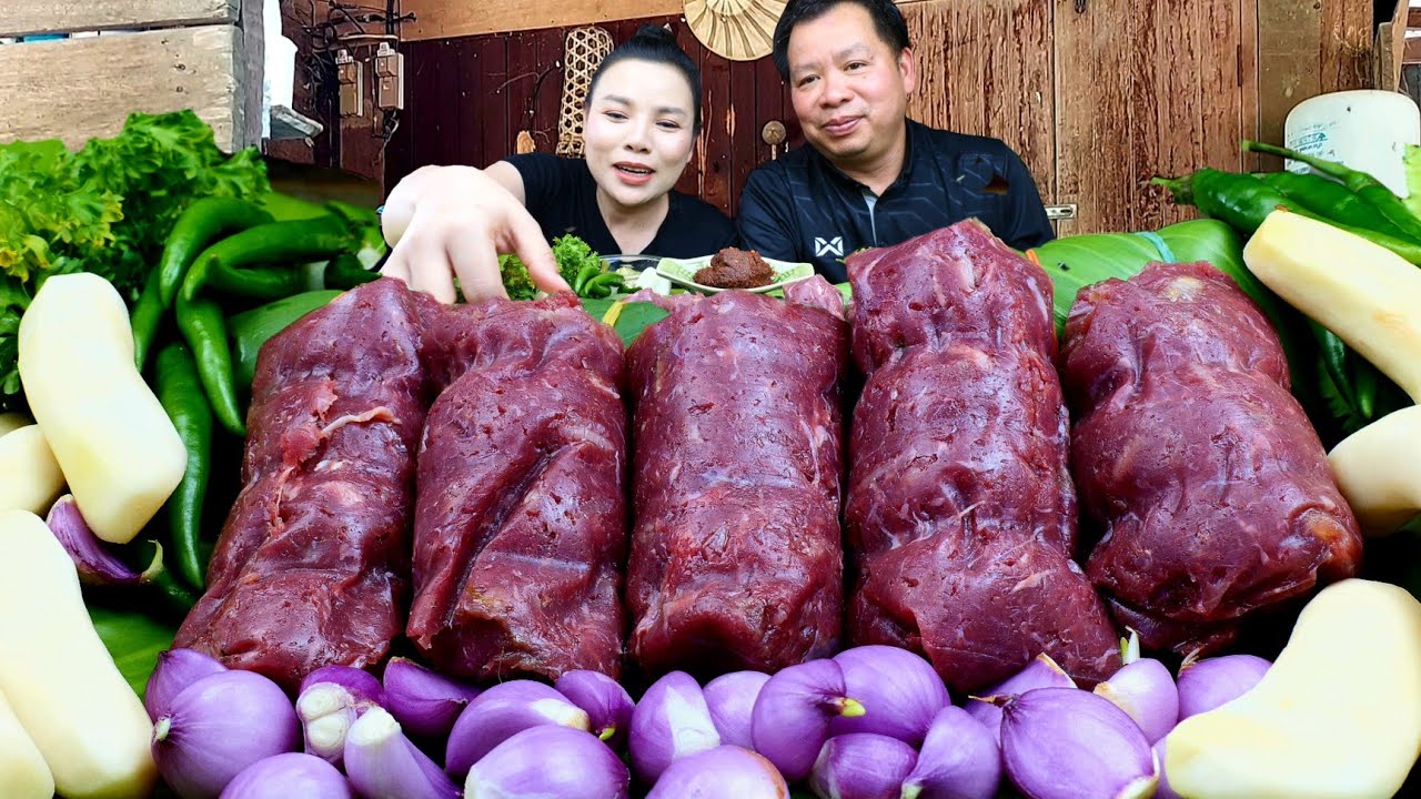 ส้มเนื้อวัวห่อใหญ่ๆเเกล้มหอมเเดงขมิ้นขาวพริกสดเเซ่บเเฮงอีหลีจ้า|ส้มซ่าพาเเซ่บ 24 ธันวาคม ค.ศ. 2025