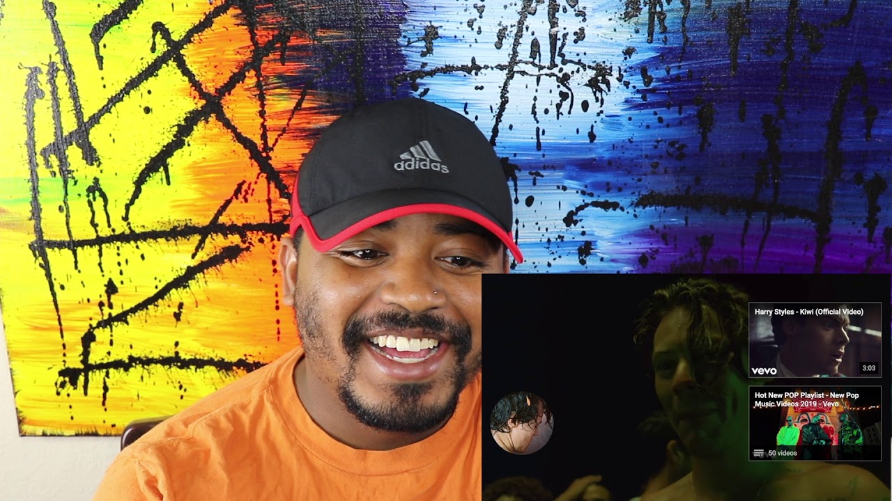 Harry Styles Lights Up Reaction