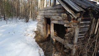 НАШЁЛ ИЗБУ В ЛЕСУ ОТКРЫЛ ДВЕРЬ И ВОЛОСЫ ВСТАЛИ ДЫБОМ. СТАРИННАЯ ИЗБА В ТАЙГЕ. ЧТО ЖИВЁТ В ИЗБЕ