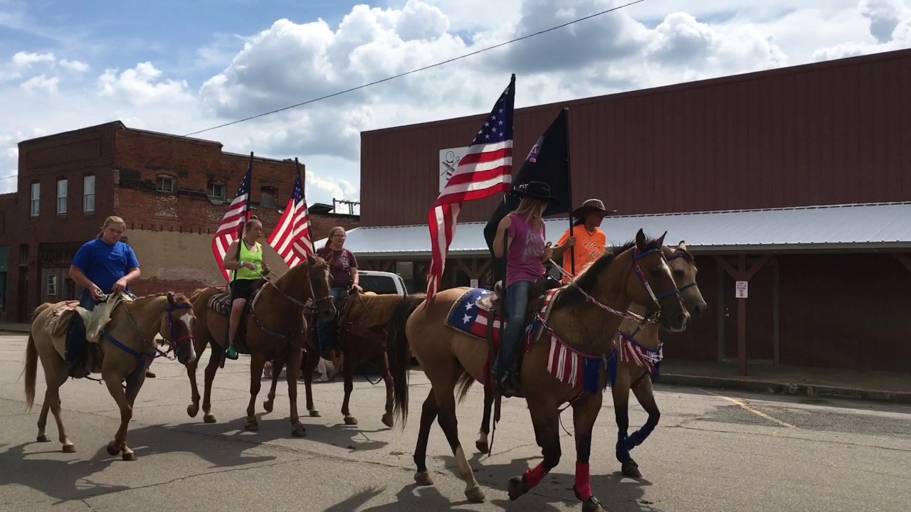 Heavner Rodeo Ark Heavener rodeo parade - YouTube