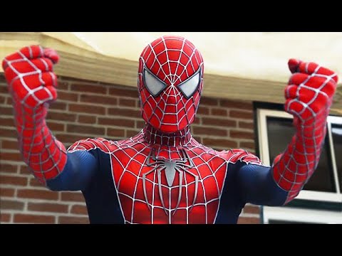 Spider-Man Costume - Fan Spent 14 Years Making The Most Movie Accurate Spider-Man Outfit