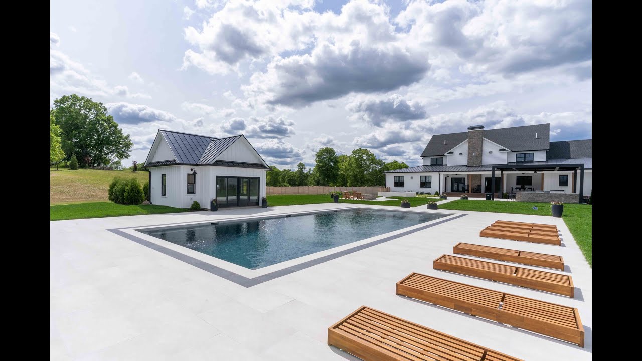 Milk Porcelain Pavers and Coal Borders in Campbell Hall, NY