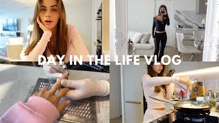 TYPICAL DAY IN THE LIFE | Vodka Pasta Recipe, Cleaning, Unboxing Packages