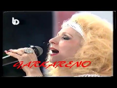 صباح قالوا عني مجنونة