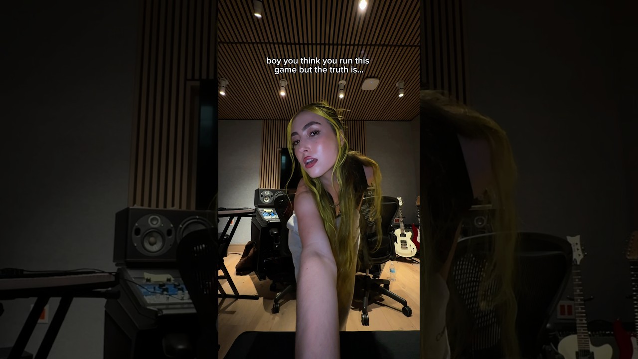 “pretty little thing” pre babyyyy