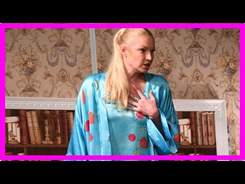 Попки самых когда кончает вся в мурашках видео девушки секс полнометражный