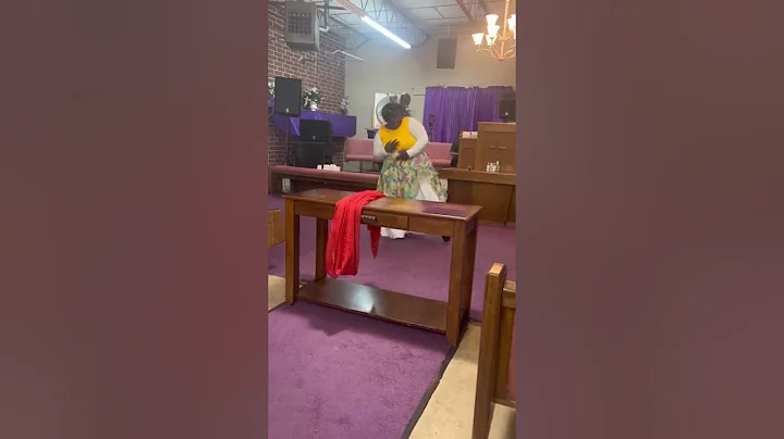 Janee Sibley ministering Clean by Natalie Grant (I...