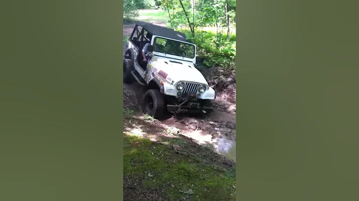 Jeepfest 2012 jasper niberwill playing in the mud