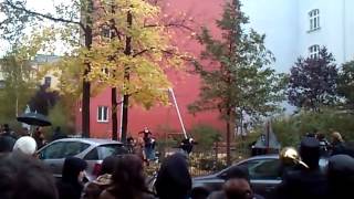 Peres Project Parade, Berlin 3.11.12 Part 2