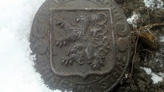 Searching with a metal detector in the snow. WW2. Hunting guard part 2.