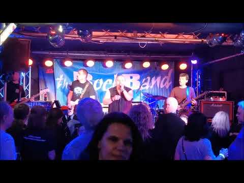 SenoR zenekar BackStage Pub 2019 koncert részlet