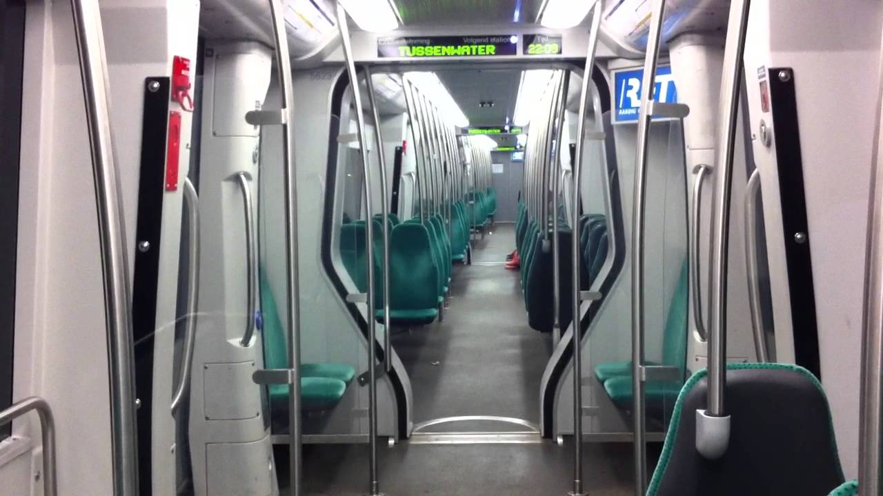 RET Metro Afroep Tot Hoogvliet Op Tussenwater lijn C