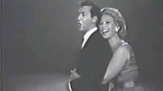Video thumbnail of "Dinah Shore & Bobby Darin - Medley"