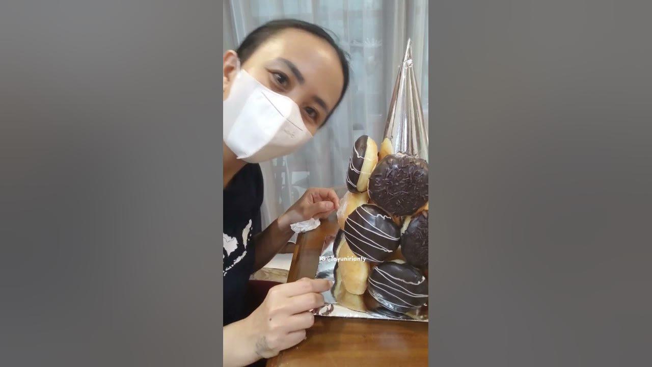 Donat tower by Ayuni