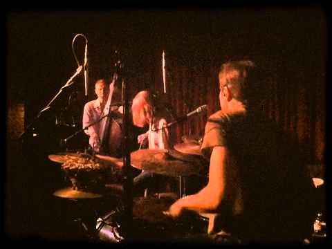 The Wood Brothers - Shoofly Pie (Live)