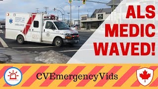 *Paramedic Waved* ALS Crew Running Code 3 - BC Ambulance 63039